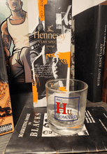 Load image into Gallery viewer, Hu 1867 Periodic Table Drinking Glass (10.5 oz) - PMV763 LLC